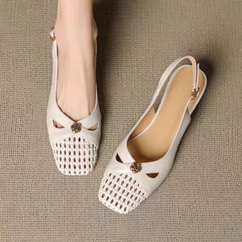 Womens Heels - Women's French-style closed-toe sandals, chunky heel,